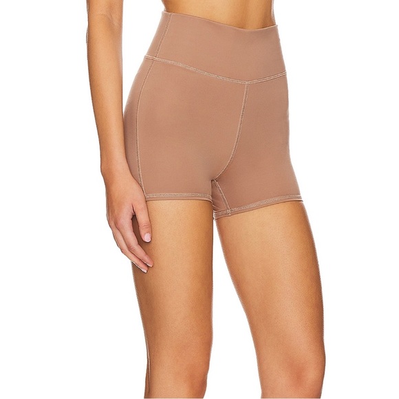 WELLBEING + BEINGWELL ❤️🔥 MOVEWELL RIO 4” SHORT NWT MEDIUM IN FRESCO BROWN - Picture 2 of 6